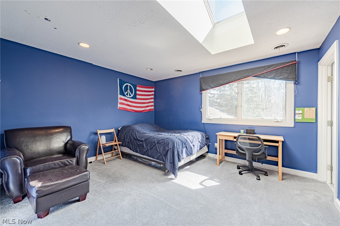 Shaker - Residential