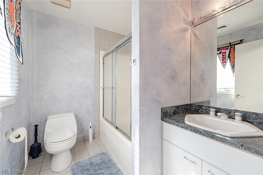 Shaker - Residential