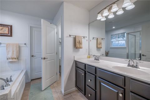 Tiny photo for 165 Lakeland Way, Aurora, OH 44202 (MLS # 5187973)