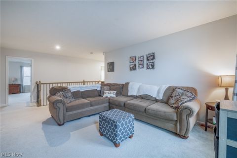 Tiny photo for 165 Lakeland Way, Aurora, OH 44202 (MLS # 5187973)