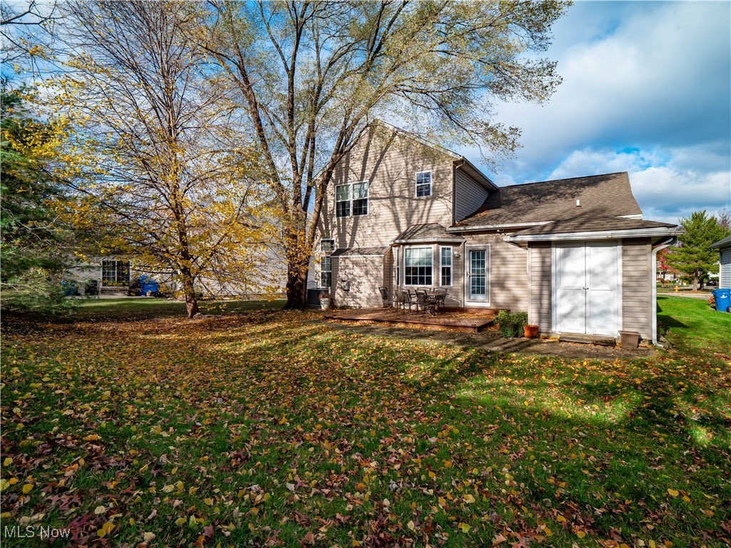 23231 Bridgeport Drive, North Olmsted, Ohio image 33