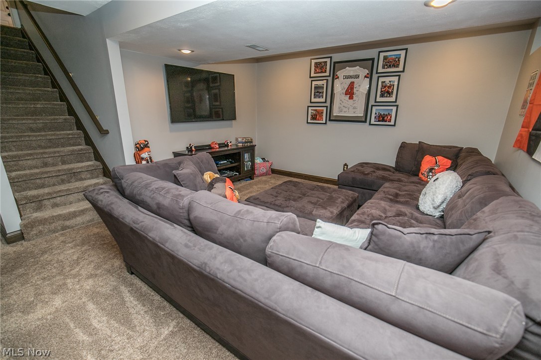 The Woods of Strongsville - Residential