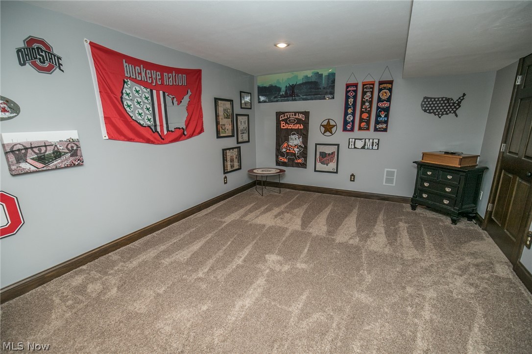 The Woods of Strongsville - Residential