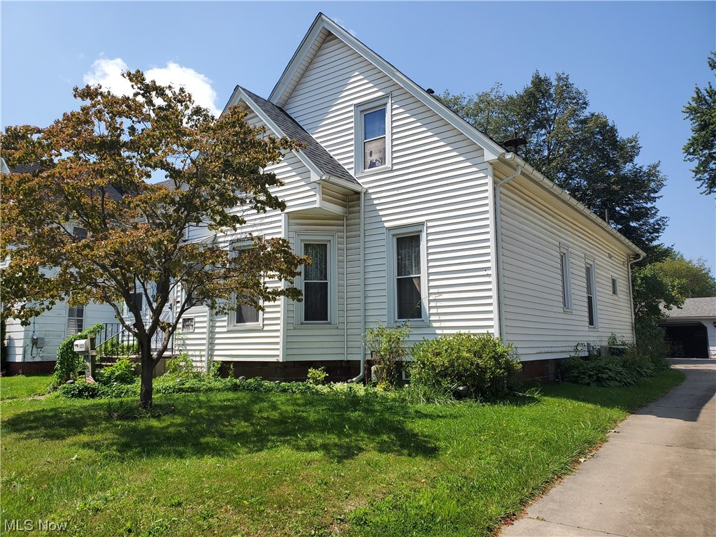 Hiram Lake - Residential