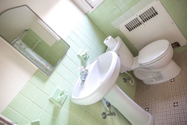 Oxford House - Residential Lease