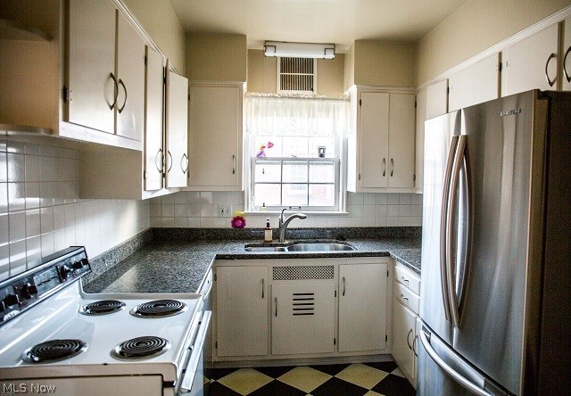 Oxford House - Residential Lease