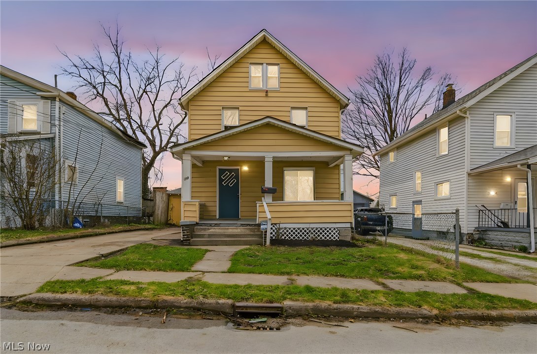 J M Seymour - Residential