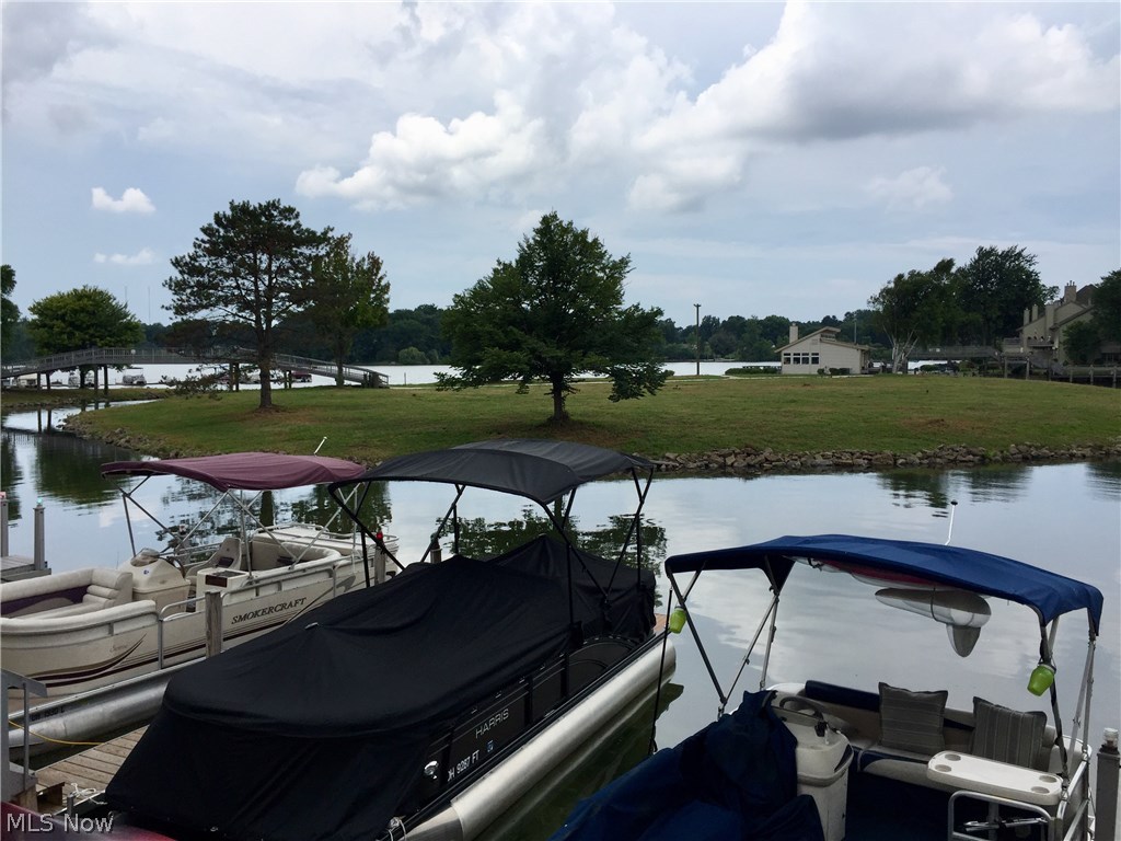Mariners Island Condo - Residential