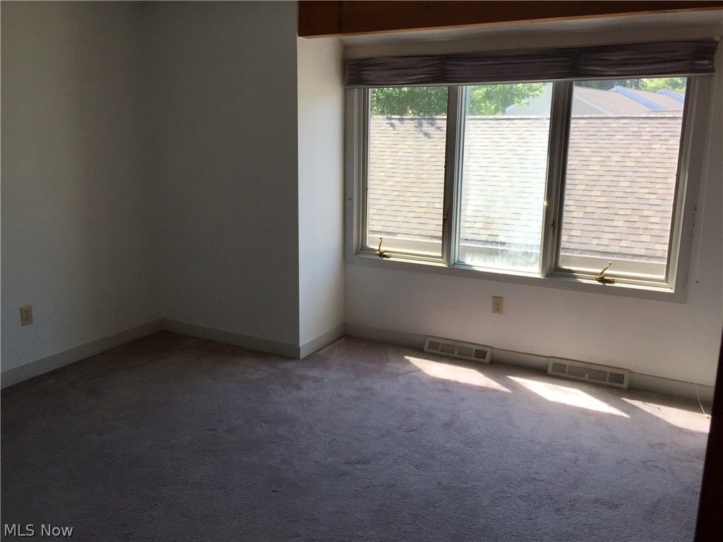 Mariners Island Condo - Residential