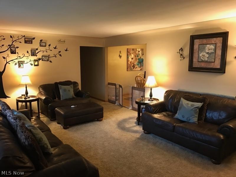 Mesmer Heights 3 - Residential