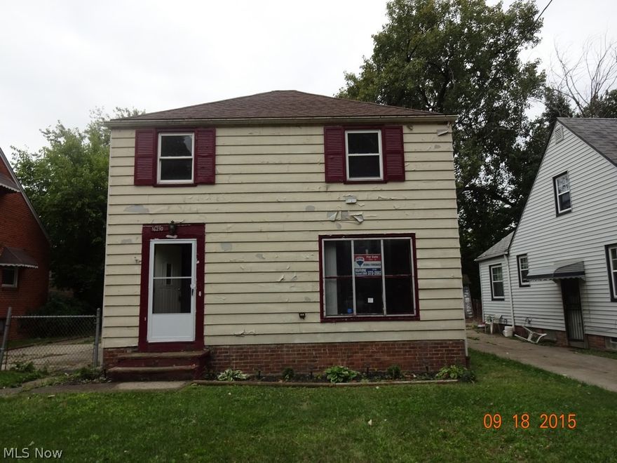 As-Is Sale. Seller Will Not Make Repairs. Bank Owned Foreclosure. NOT A Short Sale. Easy, Quick Purchase Process. EM Deposit Required With Offer. $1000 or 1% Whichever Is Greater. Subject To Bank Addendum. If you’ve ever heard the  saying “Never judge a book by its cover” look inside this home and you will see exactly what it means. The kitchen and bath were updated (the bath includes a jetted tub!). There is newer carpet throughout. Set up your showing today!