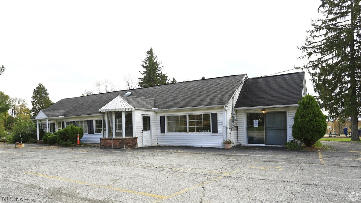 - Commercial Lease