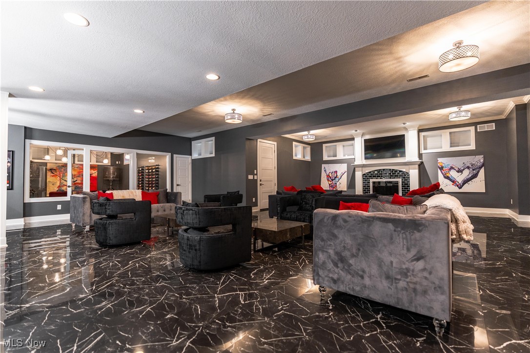 Glenmoor Estates - Residential