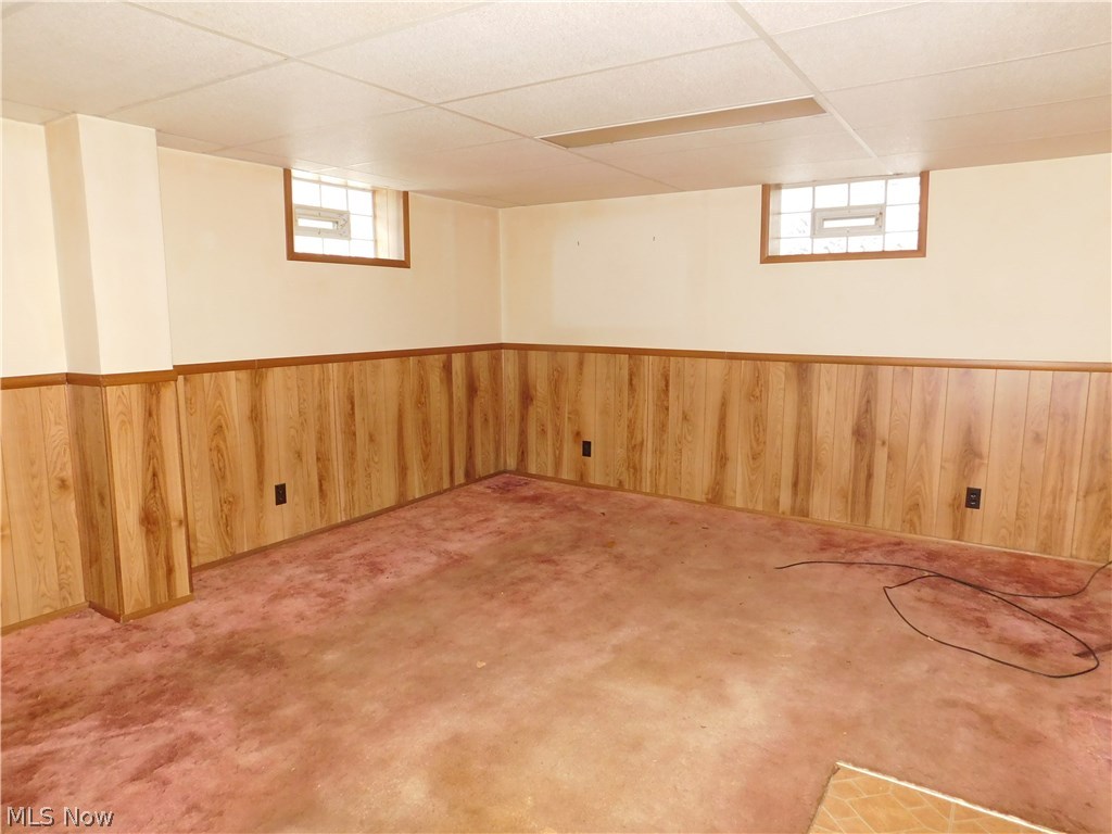 Conger Helper Realty Cos Look - Residential