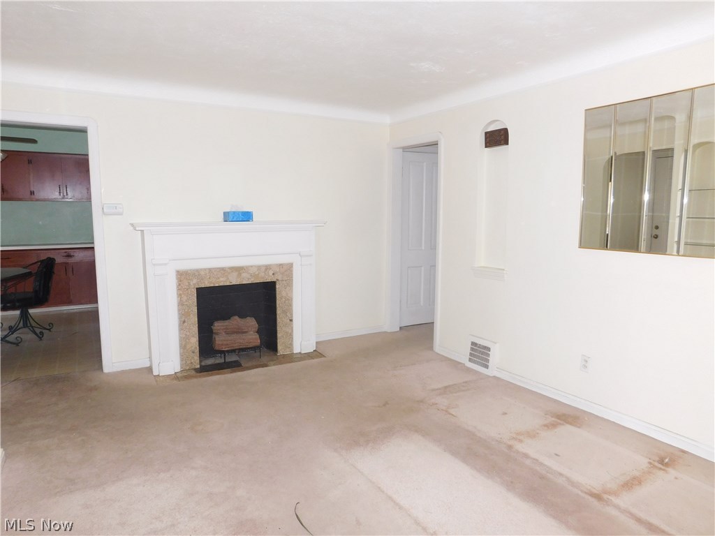 Conger Helper Realty Cos Look - Residential