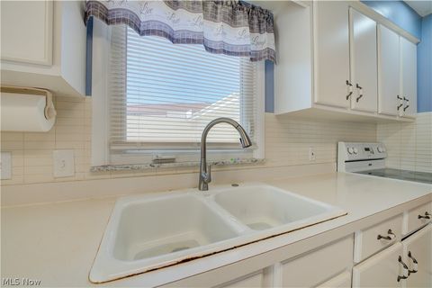 Tiny photo for 2015 Wallace Lane, Lorain, OH 44053 (MLS # 5202702)