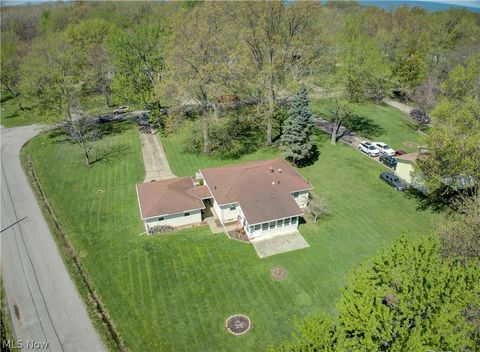 Tiny photo for 2015 Wallace Lane, Lorain, OH 44053 (MLS # 5202702)