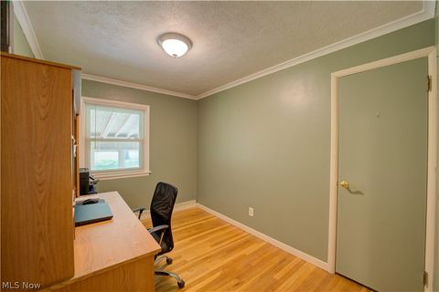 Tiny photo for 2015 Wallace Lane, Lorain, OH 44053 (MLS # 5202702)