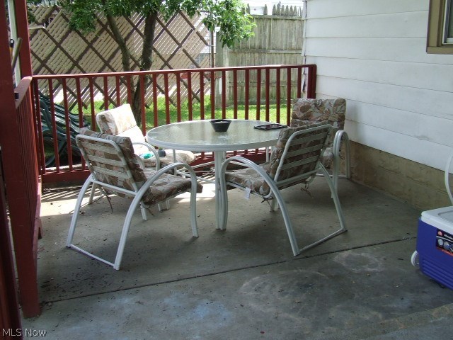 Akers Dellenberger - Residential