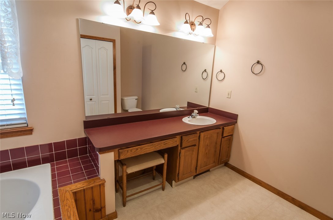 Shenandoah Vill - Residential