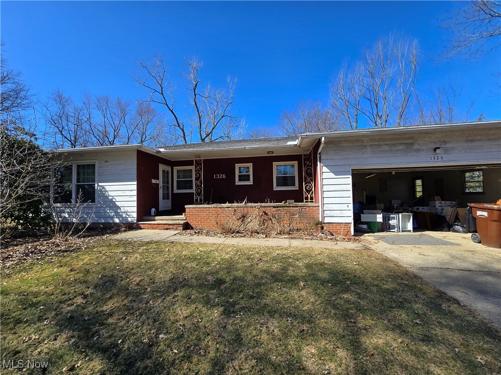 1326 Marview Drive, Westlake, Ohio image 1