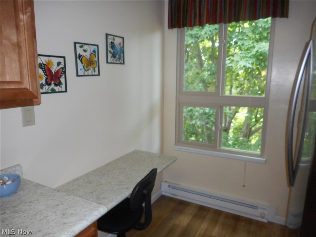 Silver Lake Towers Condo - Residential