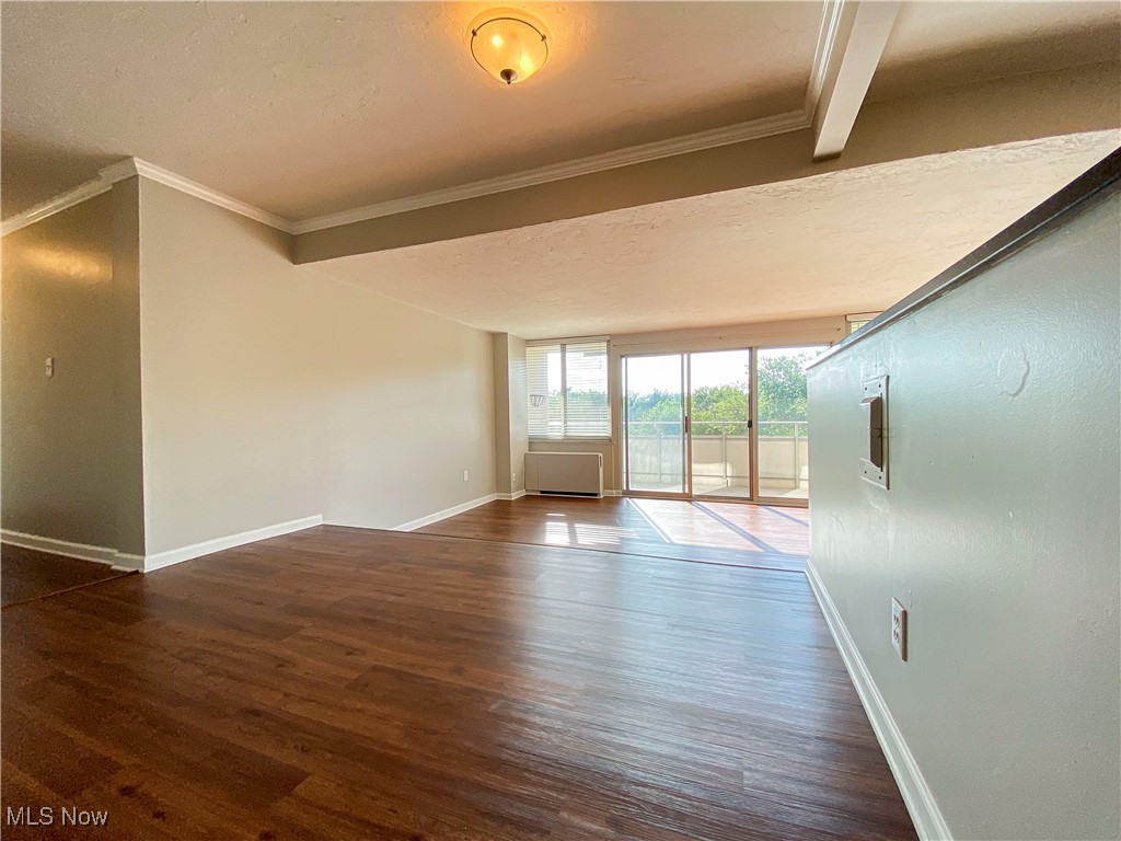 Carlyle Condo - Residential