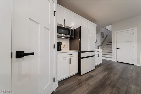 Tiny photo for 6162 James Drive, Lorain, OH 44053 (MLS # 5185334)