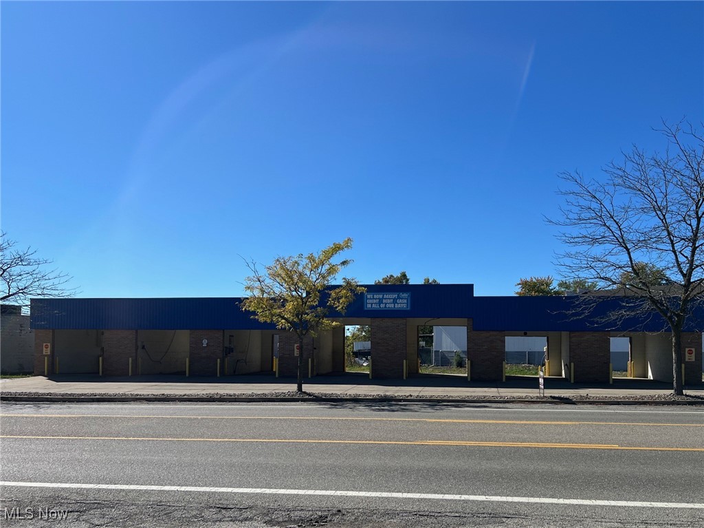 Township/Weathersfield - Commercial Sale