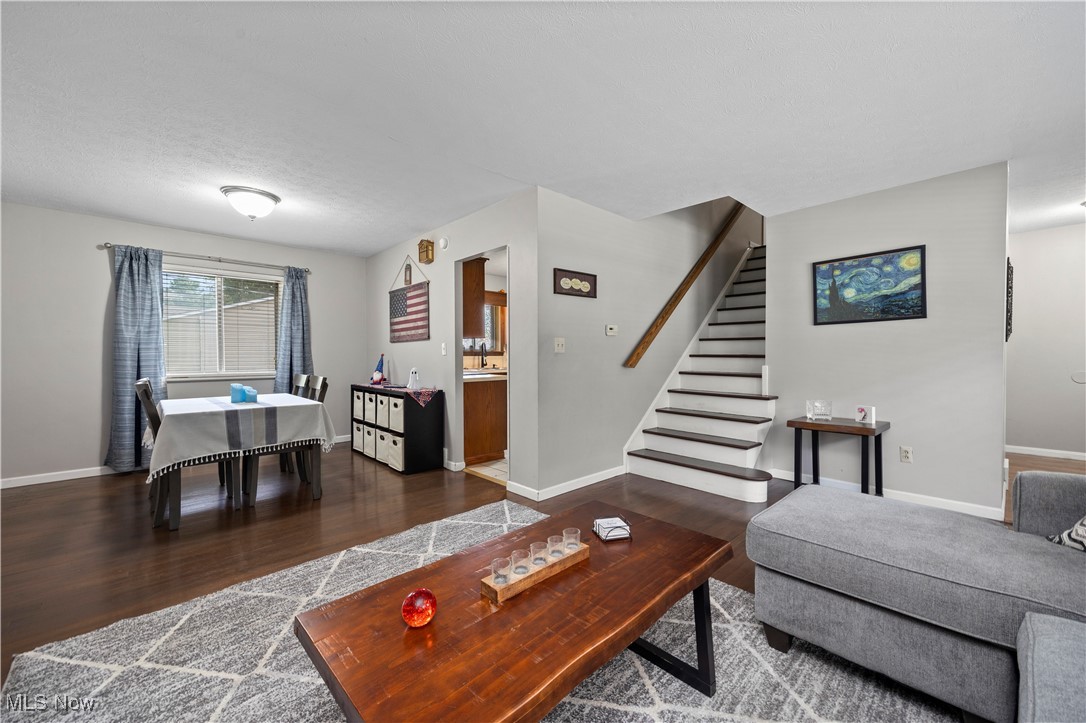 Valley View Estate - Residential