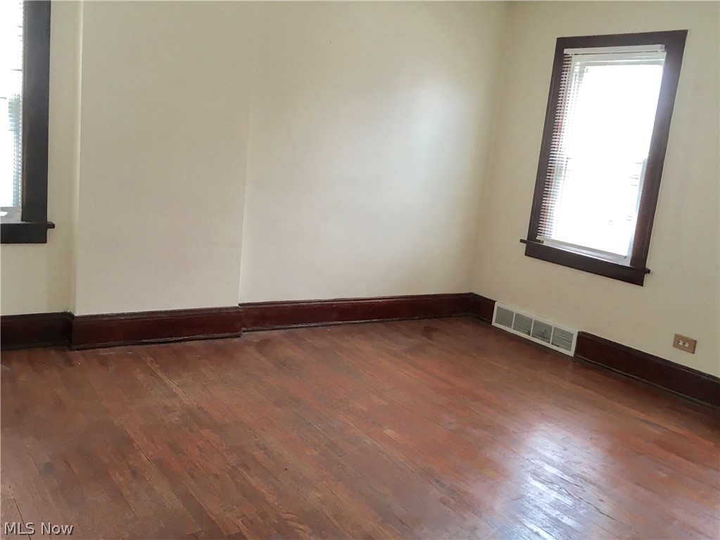 Highlands Lee & Cedar Road - Residential