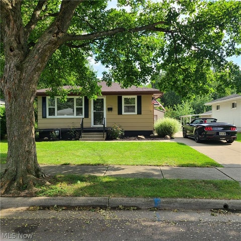 Tiny photo for 2736 Priscilla Avenue, Akron, OH 44312 (MLS # 5240597)