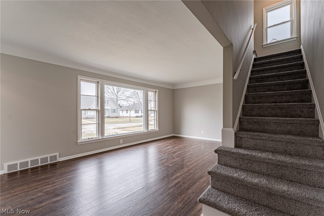 Mayfair Acres - Residential