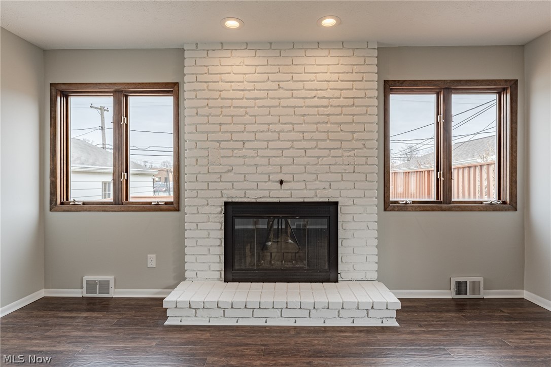 Mayfair Acres - Residential