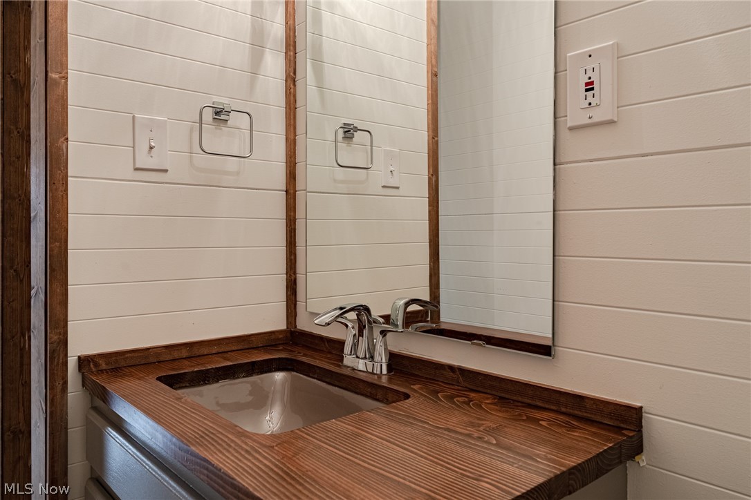 Mayfair Acres - Residential