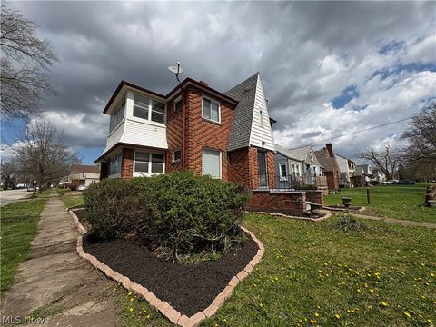 Tiny photo for 15501 Judson Drive, Cleveland, OH 44128 (MLS # 5201062)