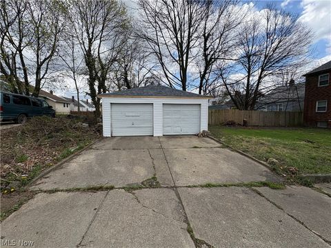 Tiny photo for 15501 Judson Drive, Cleveland, OH 44128 (MLS # 5201062)