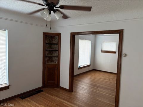 Tiny photo for 15501 Judson Drive, Cleveland, OH 44128 (MLS # 5201062)