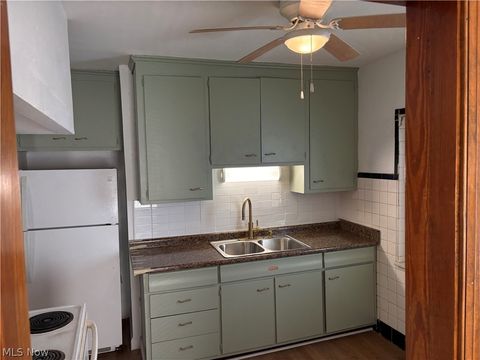 Tiny photo for 15501 Judson Drive, Cleveland, OH 44128 (MLS # 5201062)