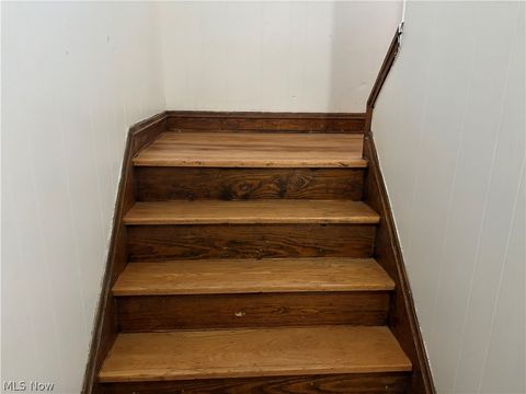 Tiny photo for 15501 Judson Drive, Cleveland, OH 44128 (MLS # 5201062)