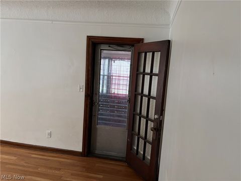 Tiny photo for 15501 Judson Drive, Cleveland, OH 44128 (MLS # 5201062)