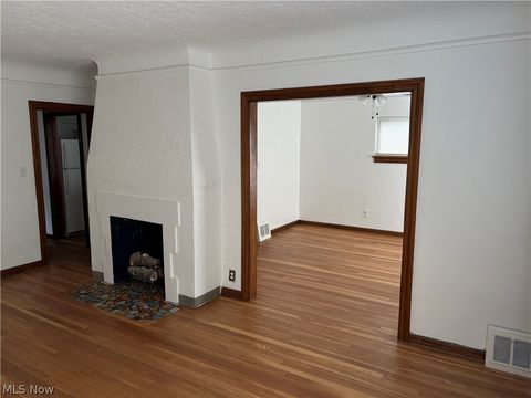 Tiny photo for 15501 Judson Drive, Cleveland, OH 44128 (MLS # 5201062)