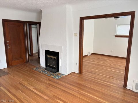 Tiny photo for 15501 Judson Drive, Cleveland, OH 44128 (MLS # 5201062)