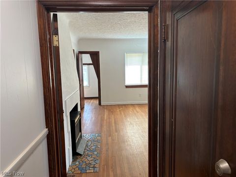 Tiny photo for 15501 Judson Drive, Cleveland, OH 44128 (MLS # 5201062)