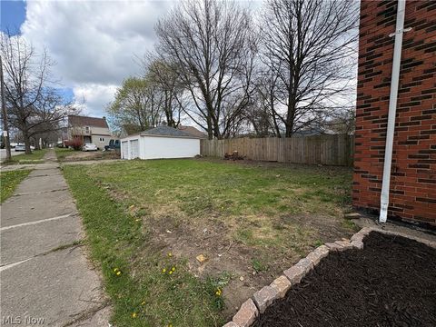 Tiny photo for 15501 Judson Drive, Cleveland, OH 44128 (MLS # 5201062)