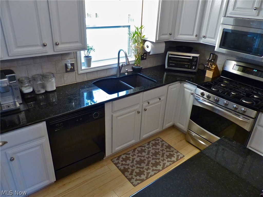 Raintree Park - Residential