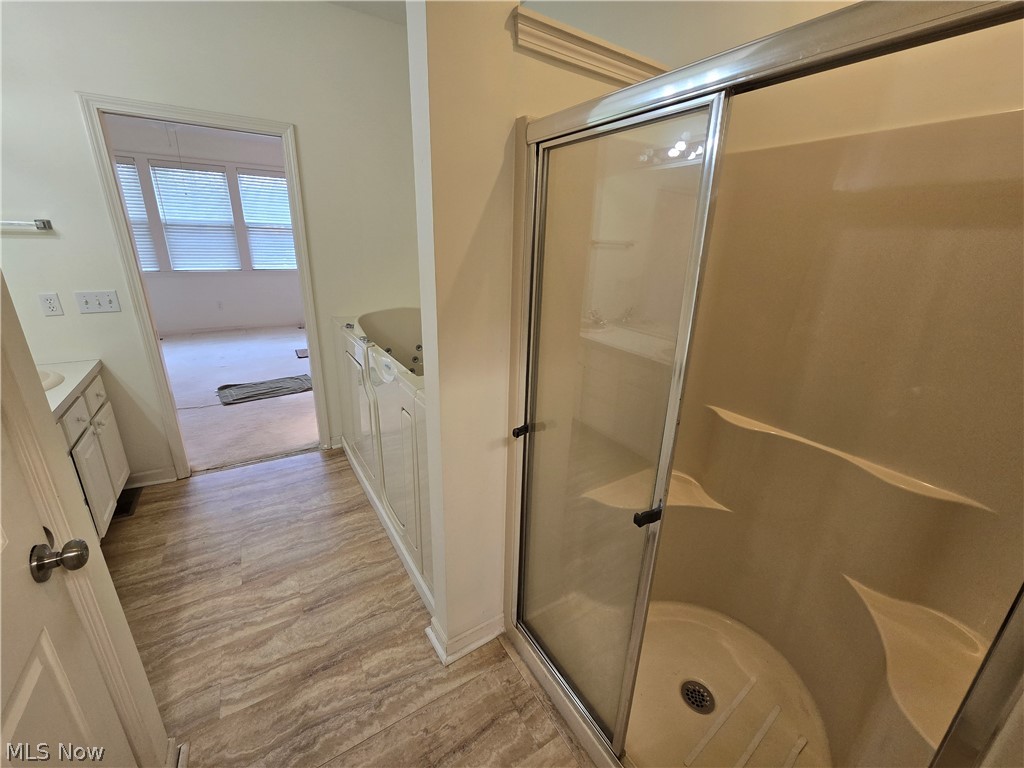 Country Club Village Ph 02 Clstr - Residential