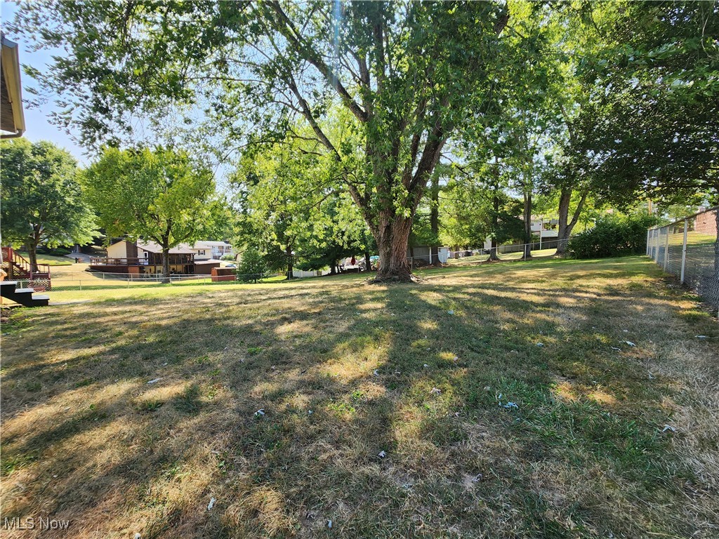 Pahlhurst Plaza Adn - Residential