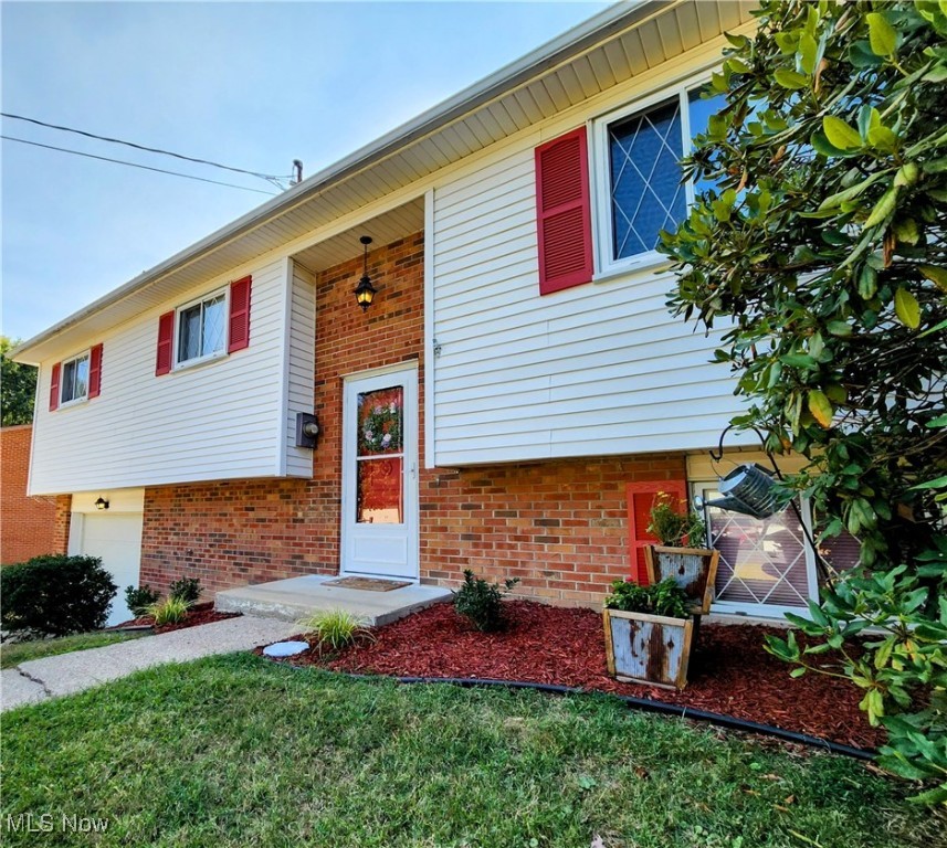 Pahlhurst Plaza Adn - Residential