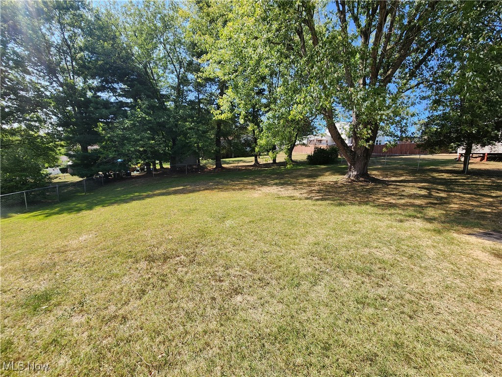 Pahlhurst Plaza Adn - Residential